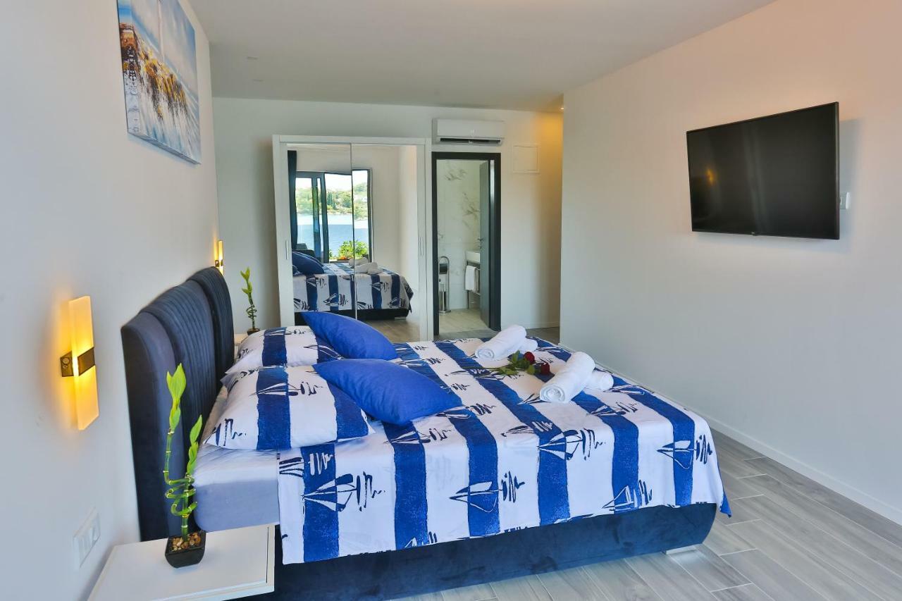 Hotel Paradise Punta Nečujam Extérieur photo