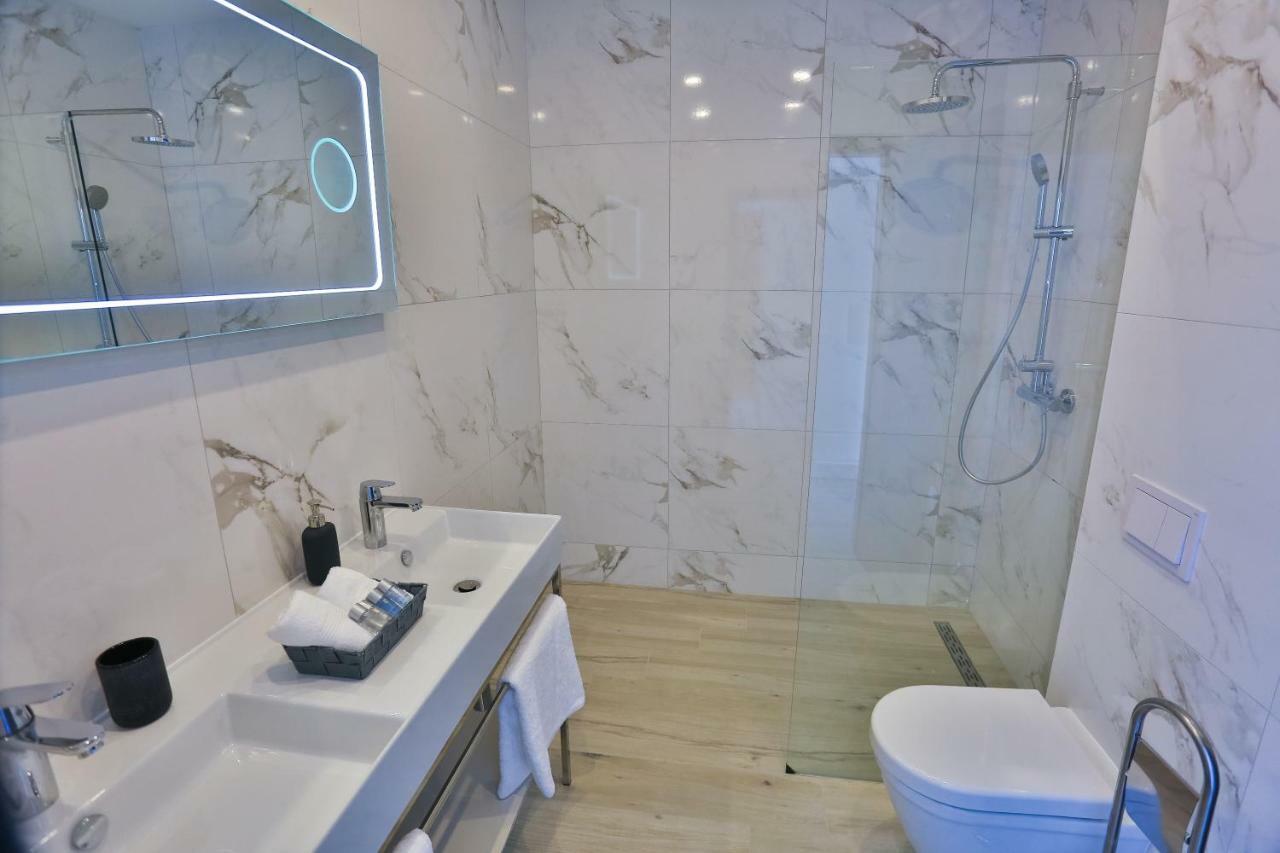 Hotel Paradise Punta Nečujam Extérieur photo
